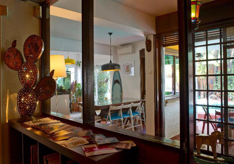 旅馆 Carcavelos Surf House