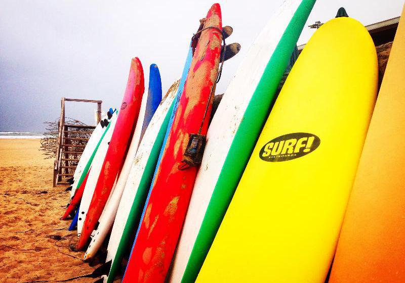 旅馆 Carcavelos Surf House