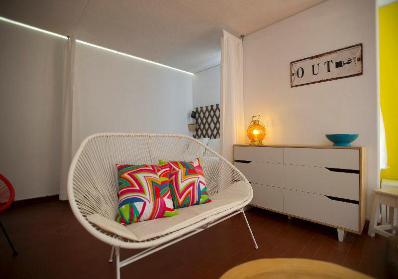 旅馆 Carcavelos Surf House