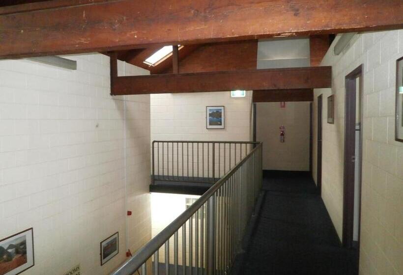 旅馆 Launceston Backpackers