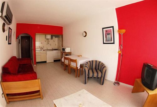 Apartamentos Novorosamar