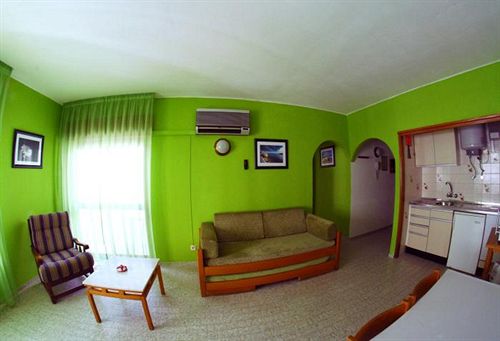 Apartamentos Novorosamar