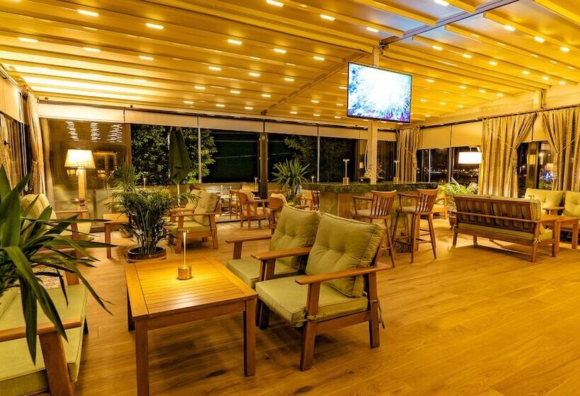 Assos Hunters Hotel Special Class