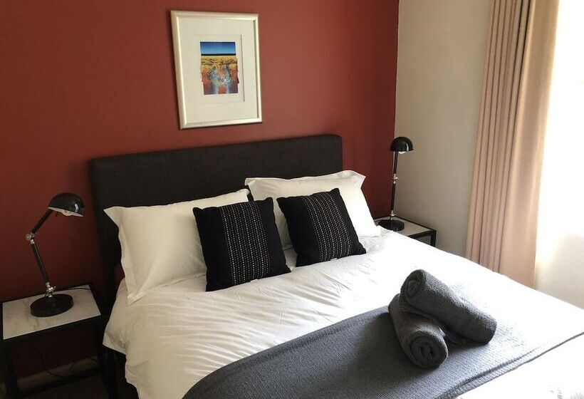 مبيت وإفطار Attunga Alpine Lodge & Apartments