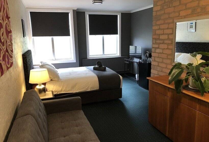 مبيت وإفطار Attunga Alpine Lodge & Apartments