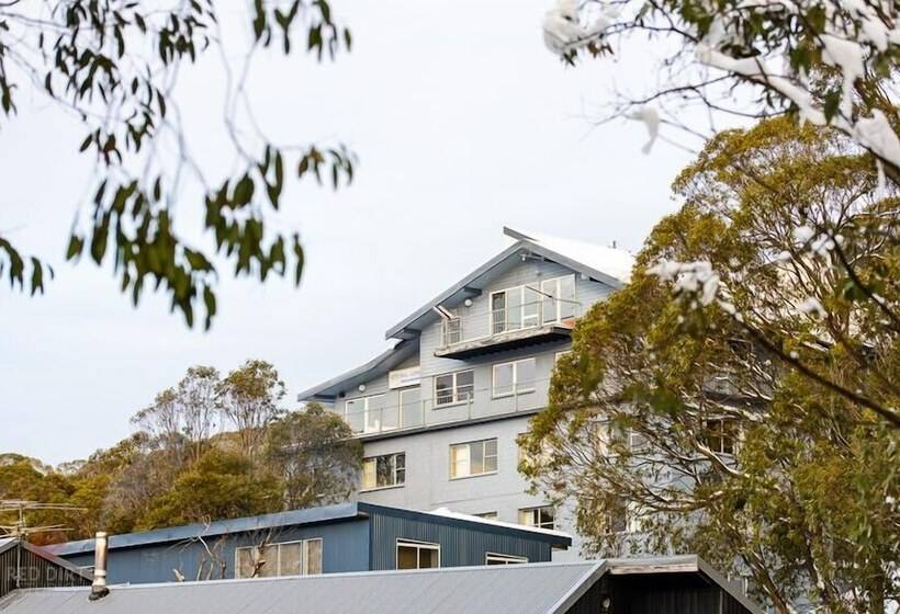 مبيت وإفطار Attunga Alpine Lodge & Apartments