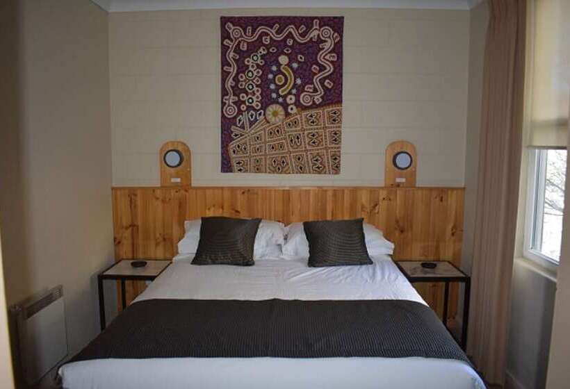 צימר Attunga Alpine Lodge & Apartments