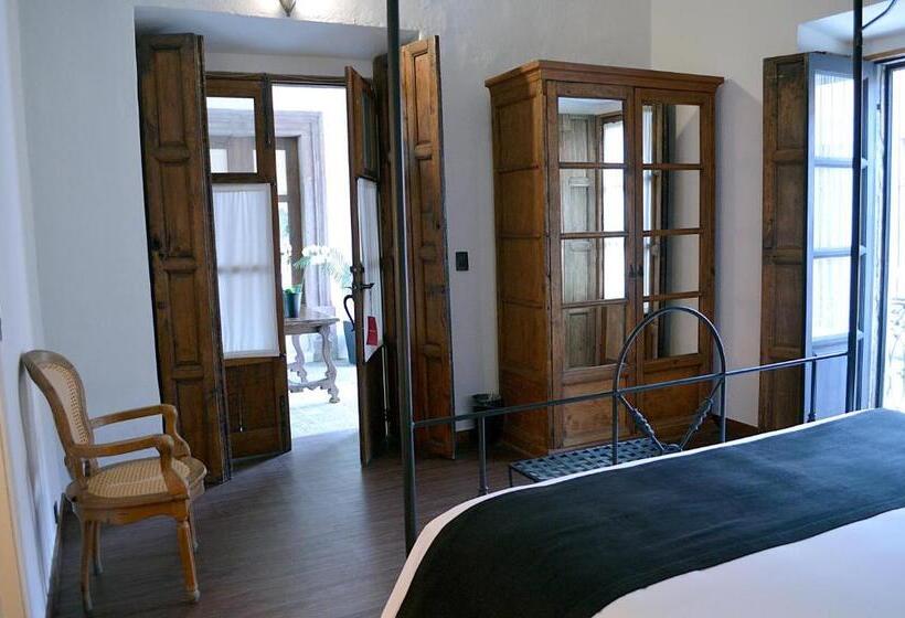 تختخواب و صبحانه Casa De Los Olivos