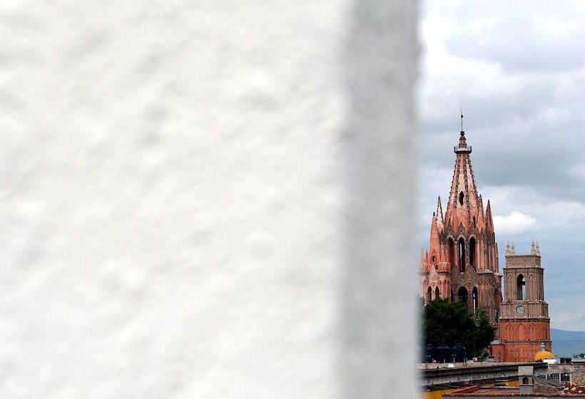 住宿加早餐  Casa De Los Olivos