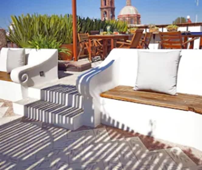 住宿加早餐  Casa De Los Olivos