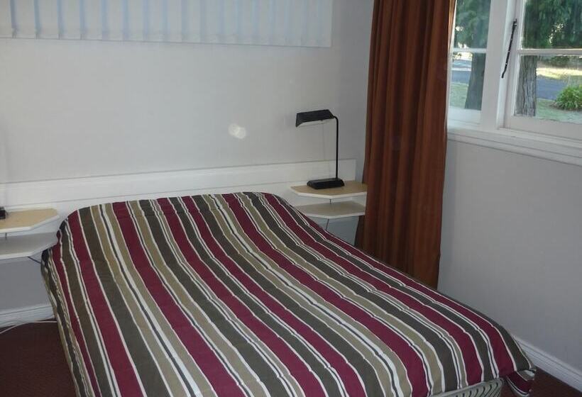 Blackheath Holiday Cabins