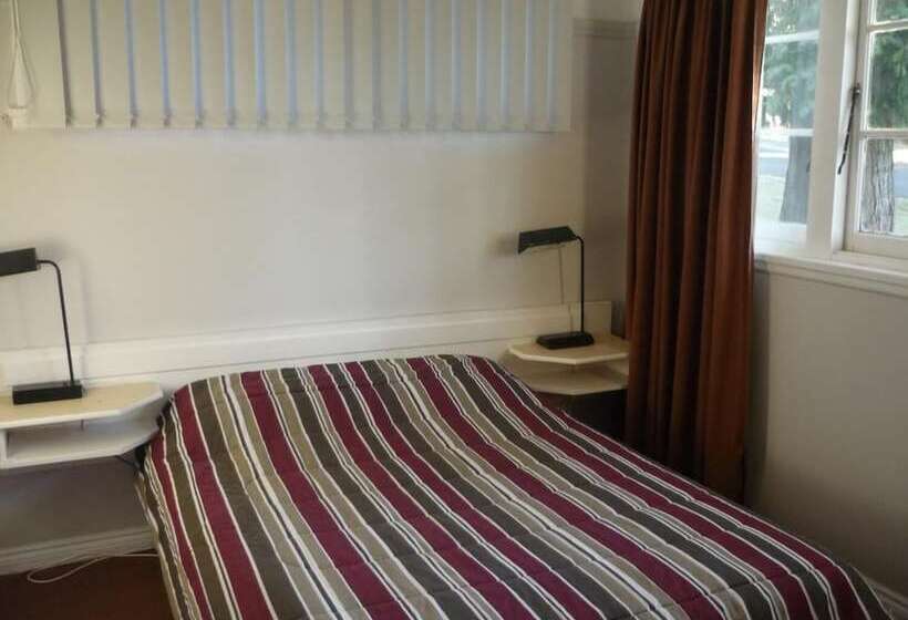 Blackheath Holiday Cabins