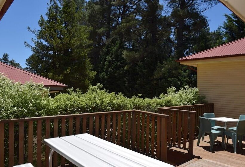 Blackheath Holiday Cabins