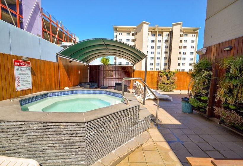 Chilli S Backpackers Hostel