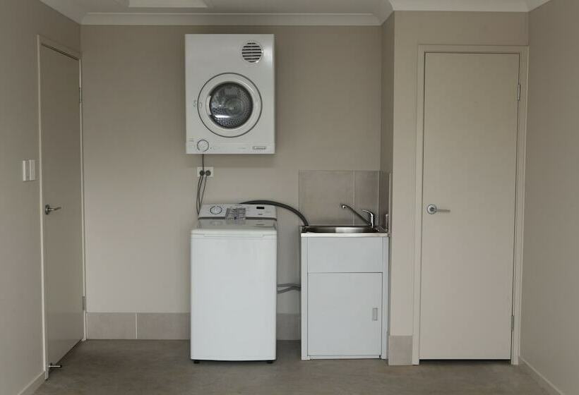 Direct Collective   Villas On Rivergum