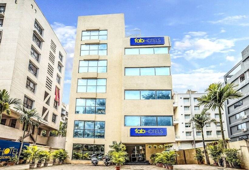 ホテル Treebo Blossom   Viman Nagar