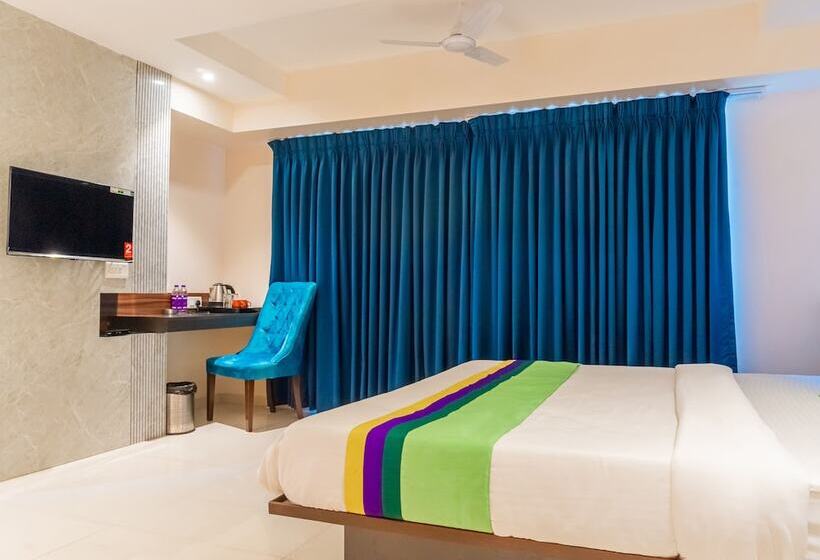 ホテル Treebo Blossom   Viman Nagar