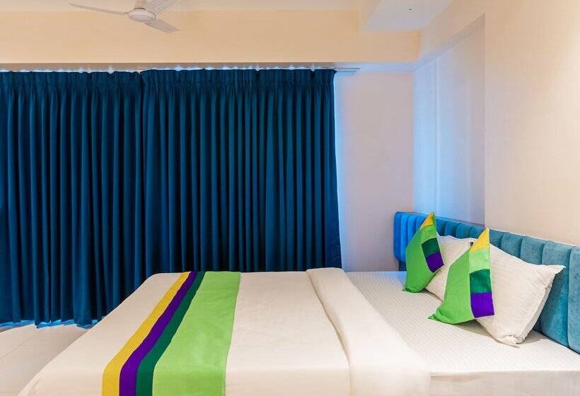 ホテル Treebo Blossom   Viman Nagar