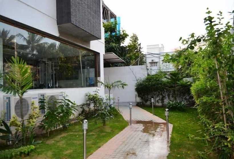 Falcons Nest Gachibowli