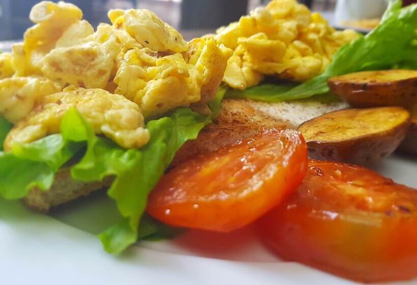 Gajah Biru Bungalows