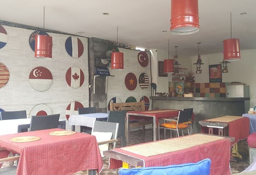 Gajah Biru Bungalows