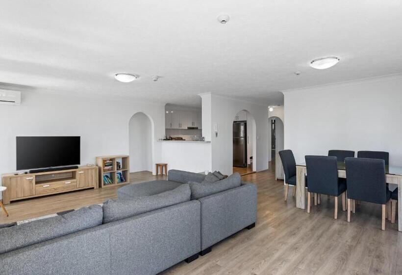 Genesis Apartments By Gold Coast Premium