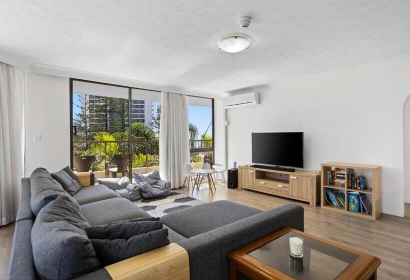 Genesis Apartments By Gold Coast Premium