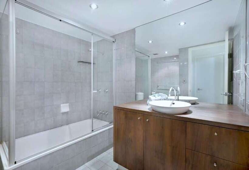 Genesis Apartments By Gold Coast Premium