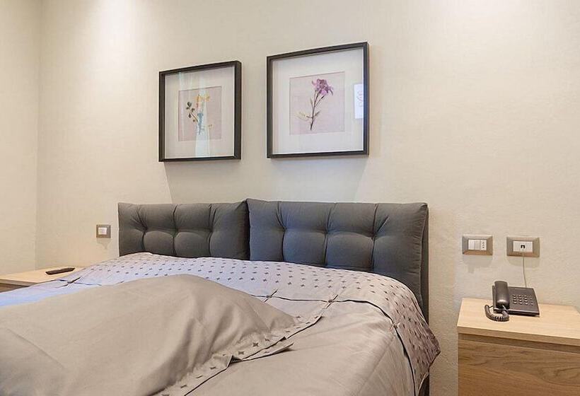 호텔 Albergo Il Ponte