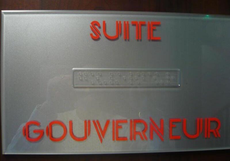 Отель Ambassadeurs Logis