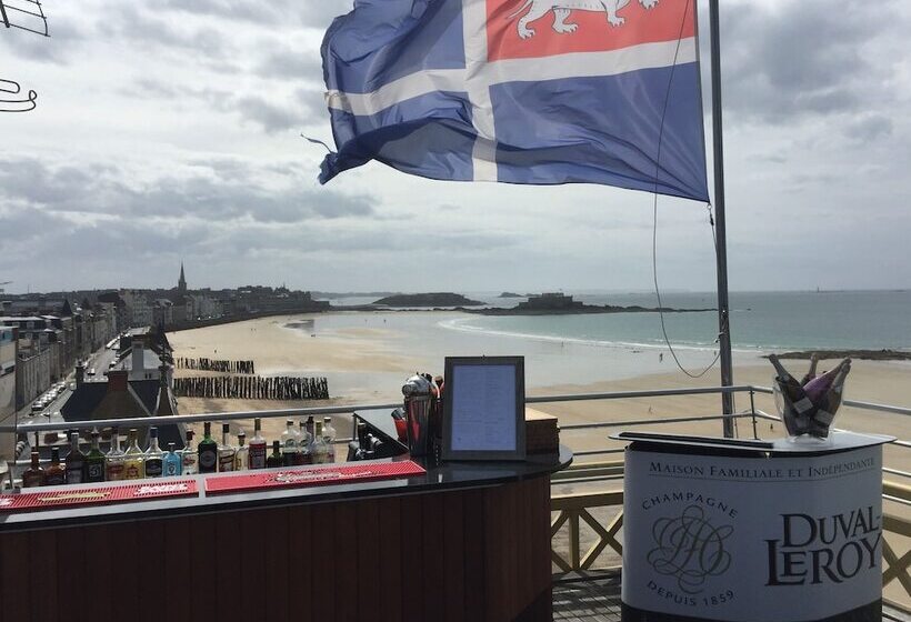 Отель Ambassadeurs Logis