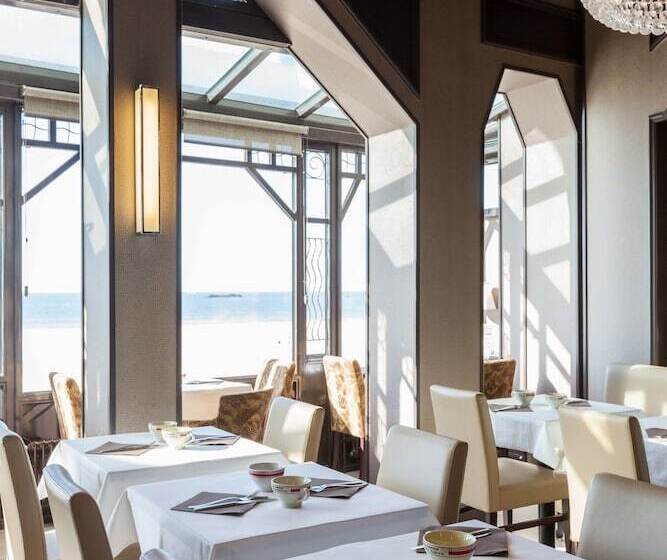 בית מלון כפרי Ambassadeurs Logis