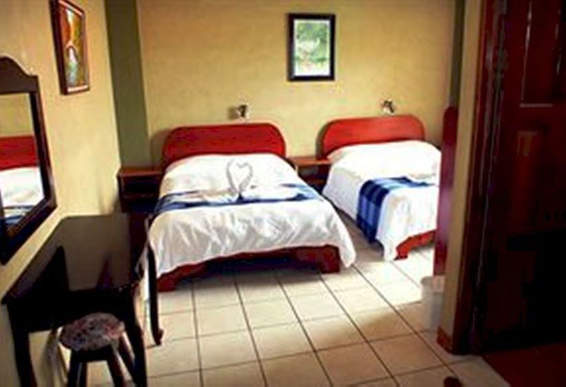 فندق Arenal Bromelias