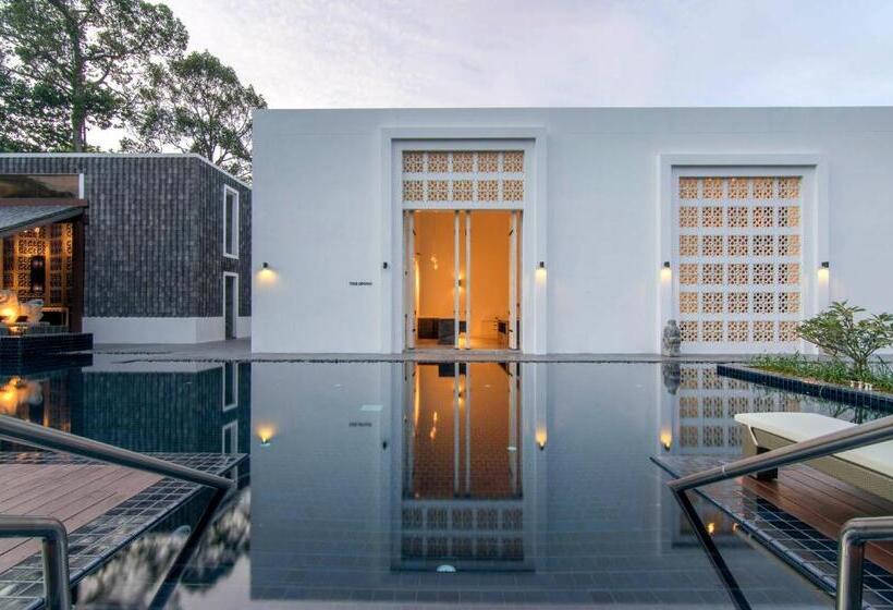 Отель Awa Resort Koh Chang