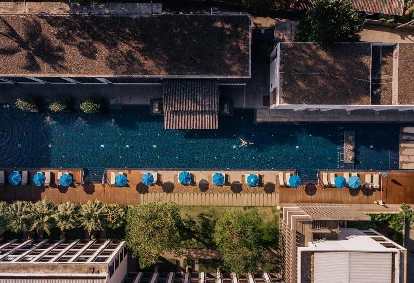 هتل Awa Resort Koh Chang