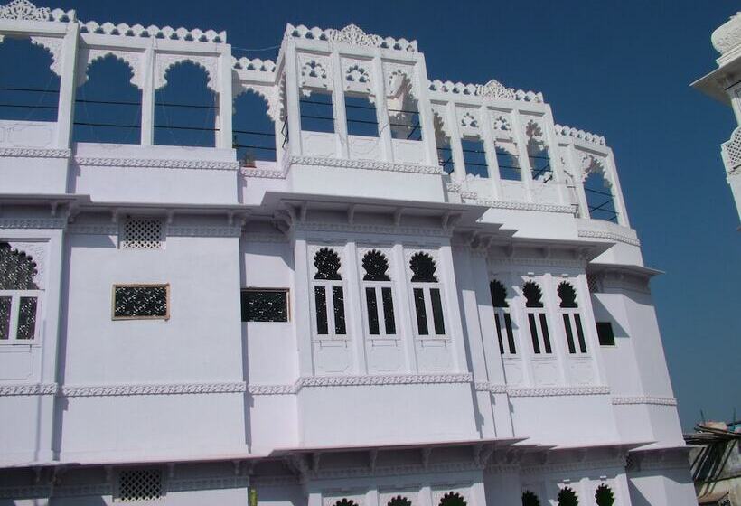 هتل Bhanwar Vilas Guest House