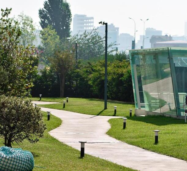 ホテル Burgu Arjaan By Rotana