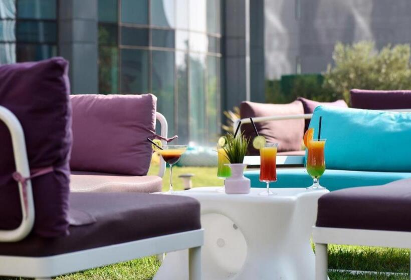 ホテル Burgu Arjaan By Rotana