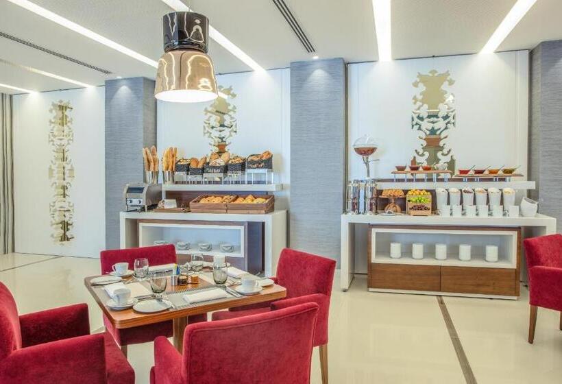 ホテル Burgu Arjaan By Rotana