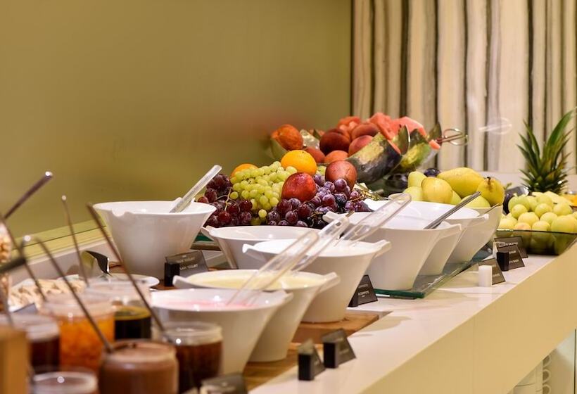 ホテル Burgu Arjaan By Rotana