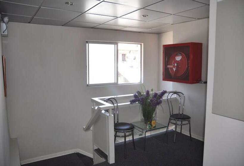 בית מלון כפרי Cosmopolita Hostel