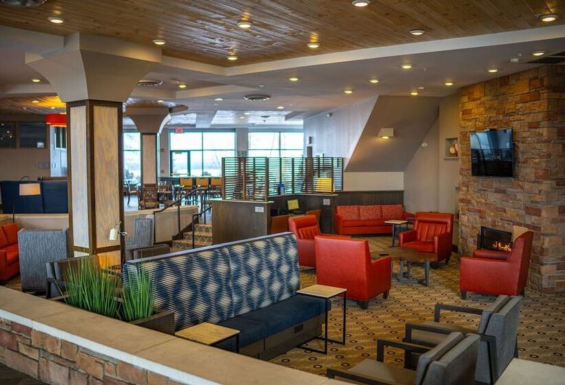 فندق Country Inn & Suites By Radisson, Bemidji, Mn