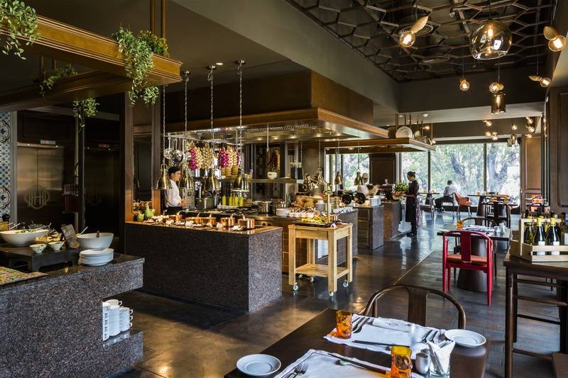 هتل Des Arts Saigon Mgallery Collection