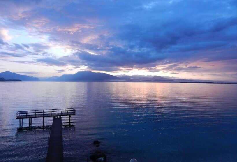 Отель Club Del Sole Desenzano Lake Village