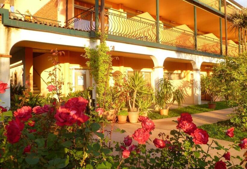 Отель Club Del Sole Desenzano Lake Village