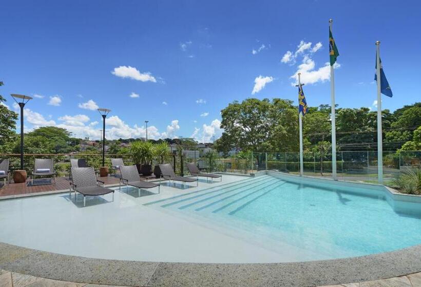 בית מלון כפרי Deville Prime Campo Grande