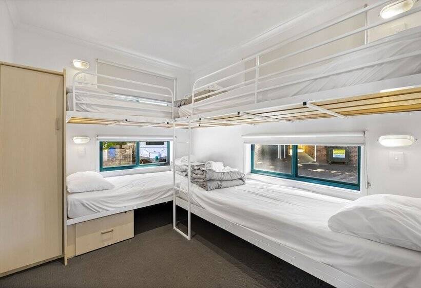 Отель Eureka Stockade Holiday Park