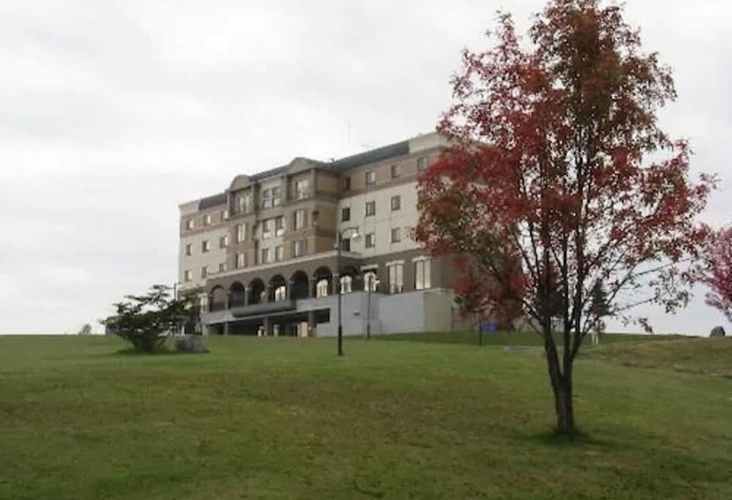 בית מלון כפרי Furano Hops