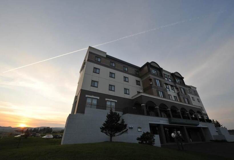 בית מלון כפרי Furano Hops