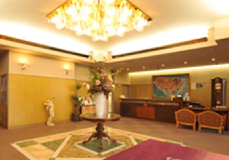 בית מלון כפרי Furano Hops